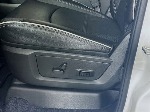 Used 2025 RAM 2500 Limited image 22