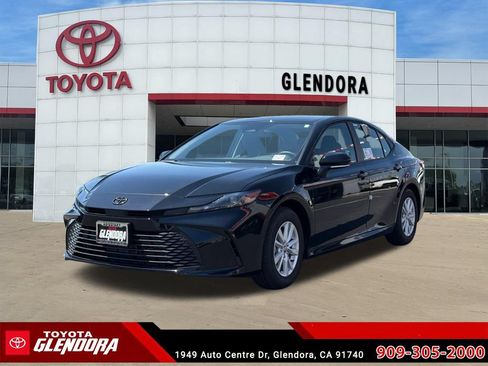 New 2026 Toyota Camry LE FWD image 4