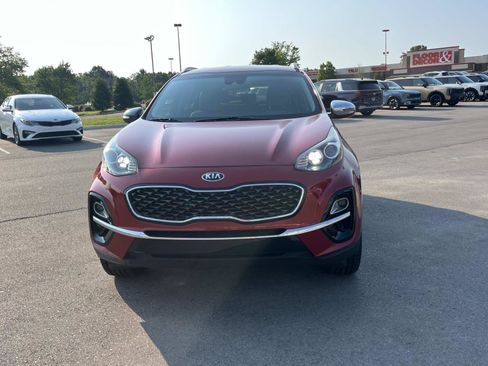 Used 2021 Kia Sportage EX AWD/4WD image 8