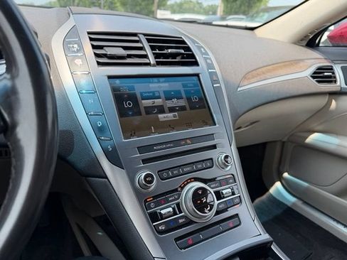 Used 2017 Lincoln MKZ Select FWD image 16