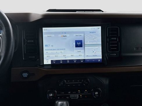 Used 2024 Ford Bronco Outer Banks image 15