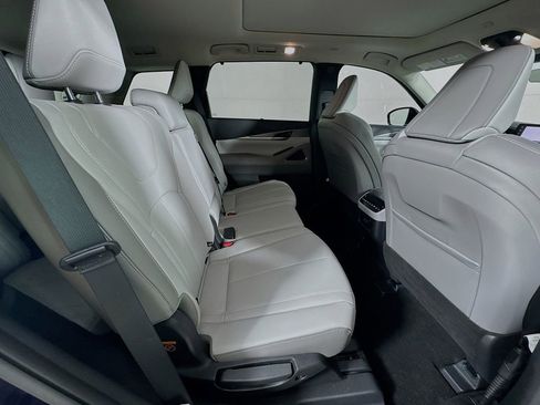 Used 2026 INFINITI QX60 Luxe w/ Cargo Package image 36