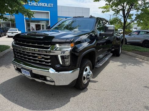 Used 2021 Chevrolet Silverado 3500 LTZ w/ LTZ Plus Package AWD/4WD image 8