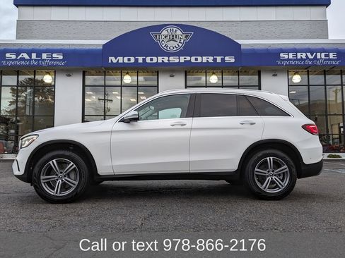 Used 2022 Mercedes-Benz GLC 300 4MATIC image 1