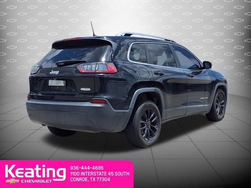 Used 2019 Jeep Cherokee Latitude Plus FWD image 6