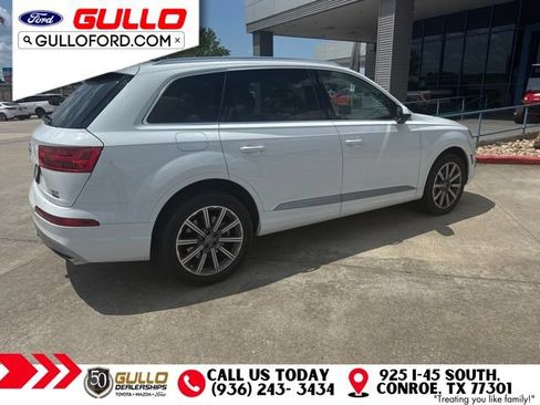 Used 2018 Audi Q7 3.0T Prestige AWD/4WD image 5