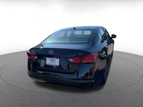 Used 2025 Nissan Altima 2.5 SV image 12