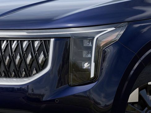 New 2026 Kia Carnival EX FWD image 10
