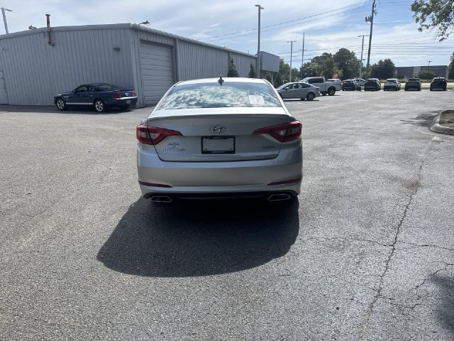 Used 2016 Hyundai Sonata Sport w/ Option Group 1V FWD image 6