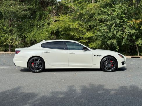 Used 2021 Maserati Quattroporte S GranSport Q4 image 14