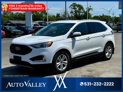 Used 2020 Ford Edge SEL w/ Cold Weather Package AWD/4WD image 3