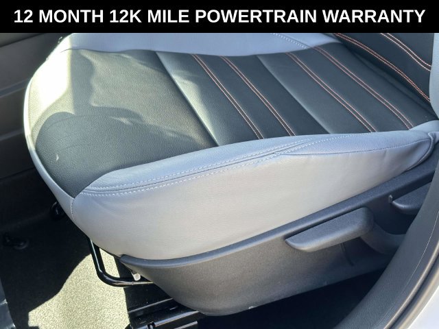Used 2023 Nissan Kicks SR w/ SR Premium Package FWD image 15