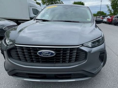 Used 2025 Ford Escape Active AWD/4WD image 7