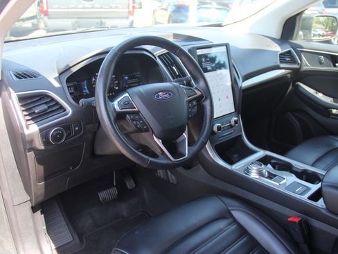 Used 2023 Ford Edge SEL image 26