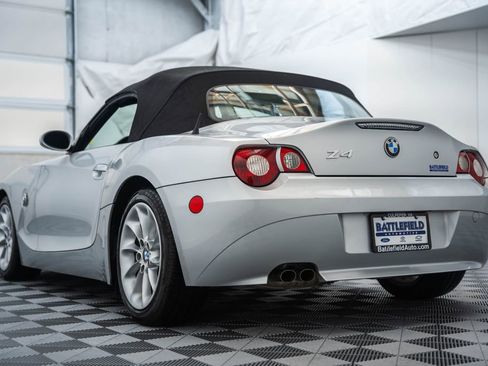 Used 2005 BMW Z4 2.5i RWD image 7