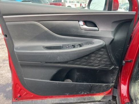 Used 2019 Hyundai Santa Fe SE image 23
