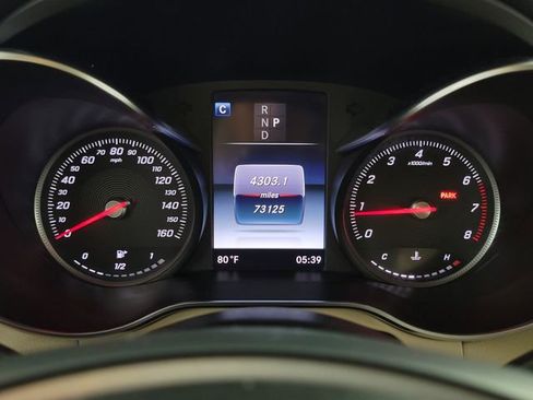 Used 2018 Mercedes-Benz GLC 300 4MATIC image 20