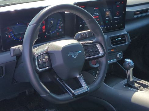 Used 2024 Ford Mustang Coupe image 18