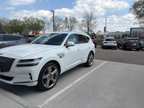 Used 2023 Genesis GV80 3.5T w/ Prestige Package AWD/4WD image 4