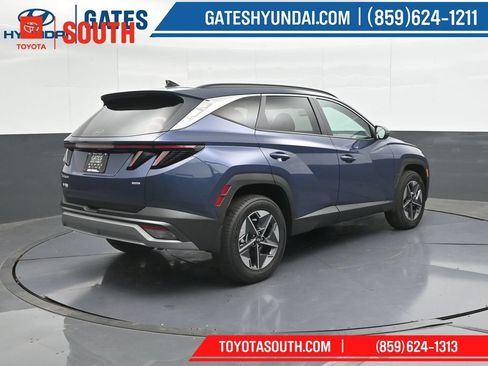 Used 2025 Hyundai Tucson SEL AWD/4WD image 2
