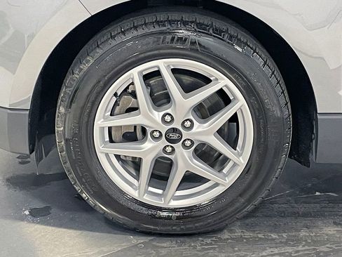 Used 2024 Ford Edge SEL image 34