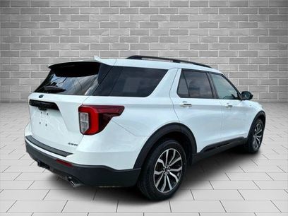Certified 2023 Ford Explorer ST-Line w/ Class IV Trailer Tow Package