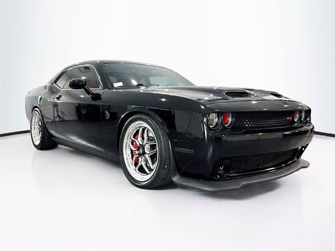 Used 2022 Dodge Challenger SRT Hellcat Redeye RWD image 29