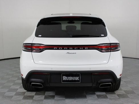 New 2026 Porsche Macan image 6