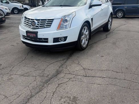 Used 2015 Cadillac SRX Performance w/ Driver Awareness Package AWD/4WD image 5