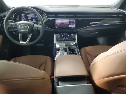 Used 2023 Audi Q8 Premium Plus image 15