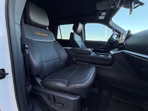New 2026 Ford Expedition Tremor image 22