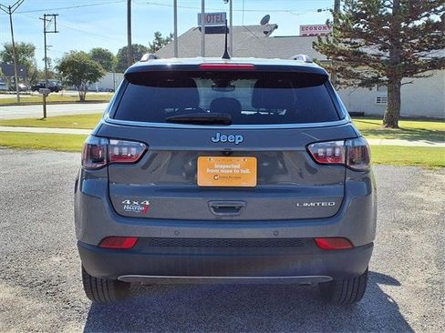 Certified 2024 Jeep Compass Limited image 18