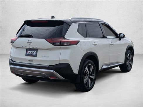 Used 2021 Nissan Rogue Platinum FWD image 5