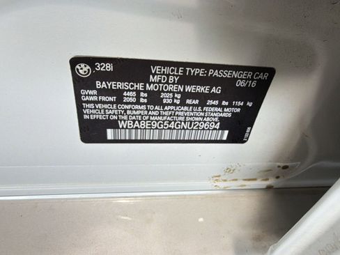 Used 2016 BMW 328i Sedan RWD image 11
