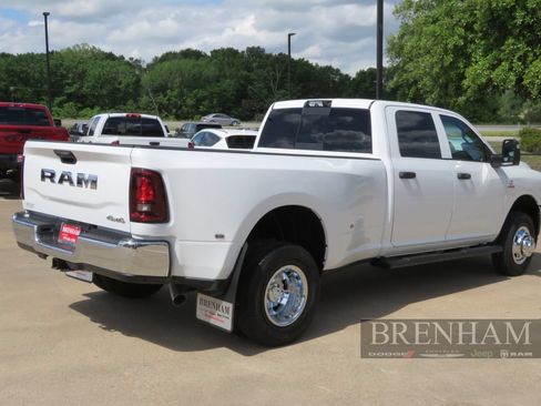 Used 2026 RAM 3500 Tradesman AWD/4WD image 3