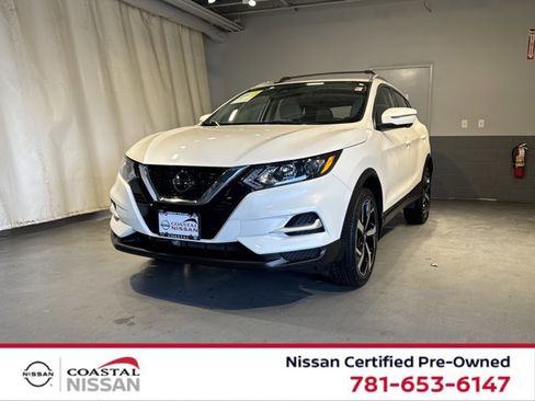 Certified 2022 Nissan Rogue Sport SL AWD/4WD image 1