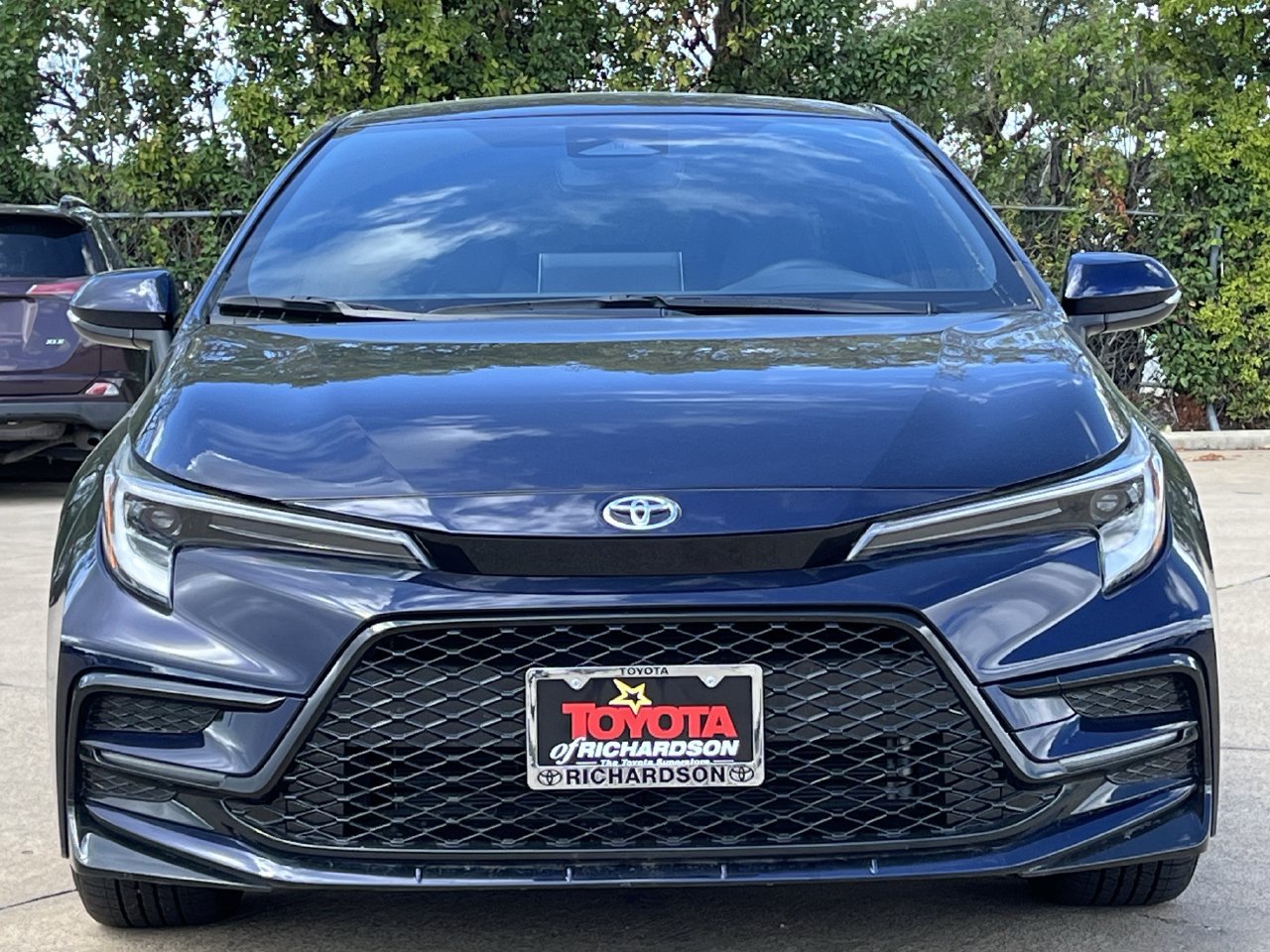 Used 2026 Toyota Corolla SE w/ SE Premium Package FWD image 7