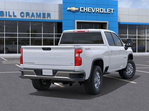 New 2026 Chevrolet Silverado 3500 LT AWD/4WD image 4