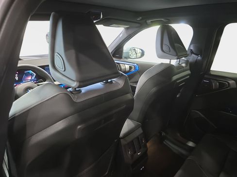 Used 2026 BMW X3 xDrive30 w/ Premium Package image 13