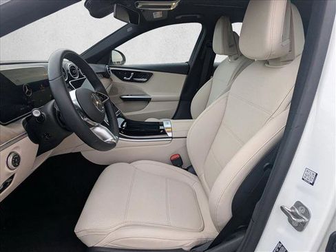 Certified 2025 Mercedes-Benz C 300 Sedan image 16