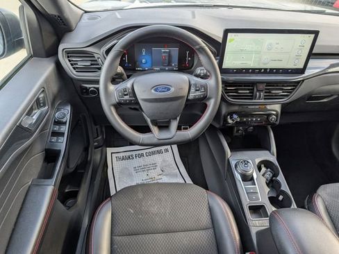 Used 2024 Ford Escape ST-Line w/ Tech Pack #1 FWD image 12