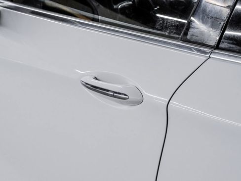 Used 2017 Buick Envision Essence image 45