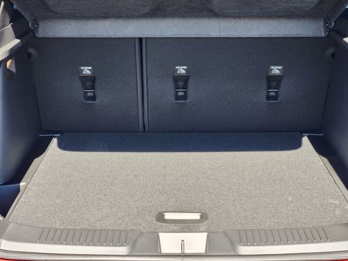 New 2026 Chevrolet Trax RS w/ Driver Confidence Package image 22