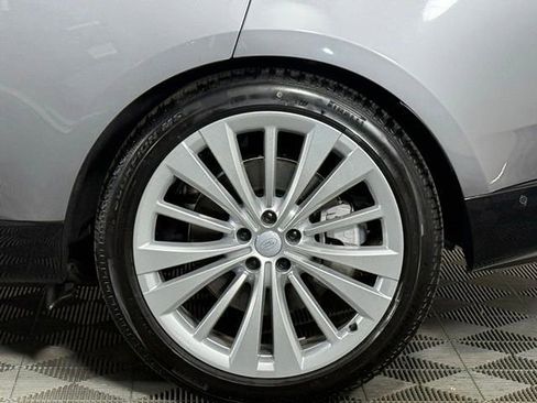 New 2025 Land Rover Range Rover SE image 13