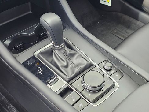 New 2026 MAZDA MAZDA3 s FWD image 32