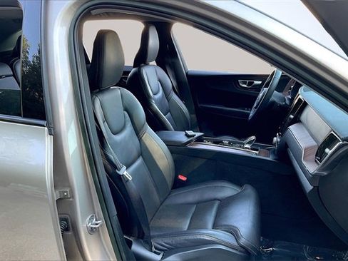 Certified 2023 Volvo XC60 B6 Ultimate image 7