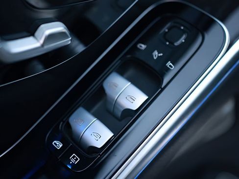 Used 2022 Mercedes-Benz S 500 4MATIC image 23