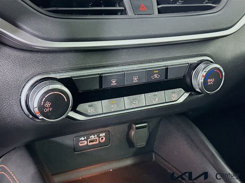 Used 2022 Nissan Altima 2.5 SR image 15