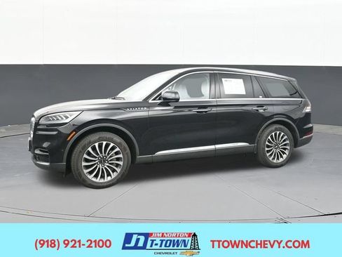 Used 2022 Lincoln Aviator Reserve w/ Equipment Group 201A AWD/4WD image 7