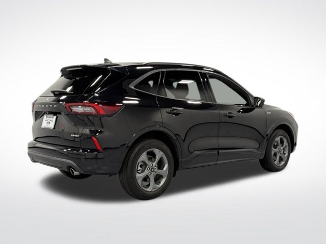 Certified 2023 Ford Escape ST-Line w/ Tech Pack #1 AWD/4WD image 8